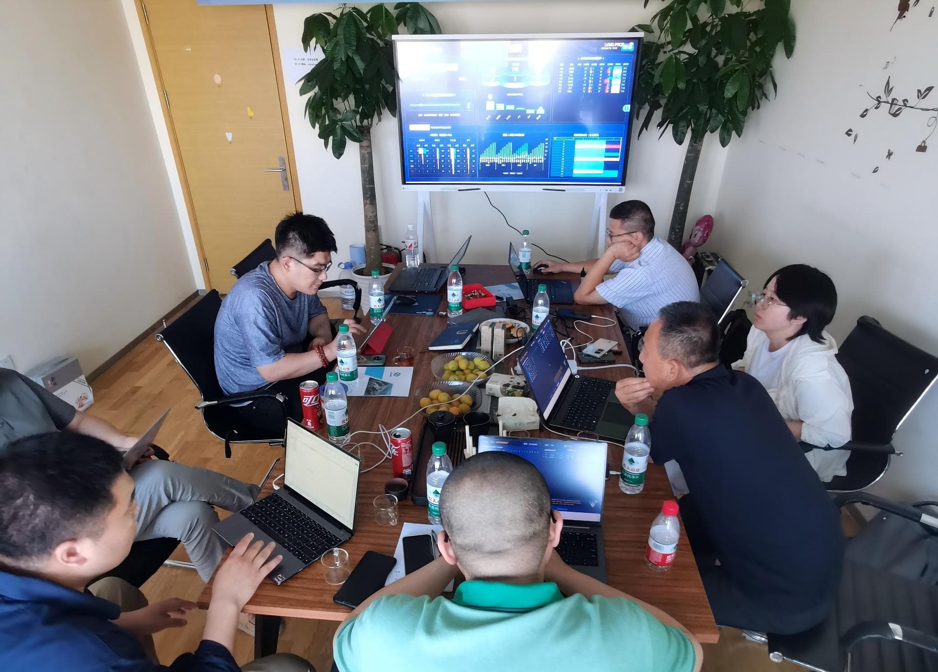 炉火英雄会学员分了2个房间.jpg